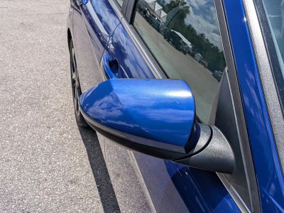 2023 Hyundai Elantra — photo 12 view