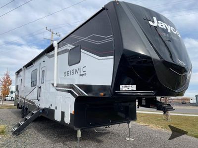 2026 Jayco Seismic - Photo 4