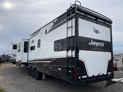 2026 Jayco Seismic - Photo 10