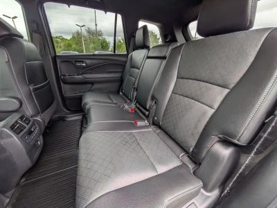 2021 Honda Passport — photo 13 view