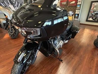 2025 Indian Motorcycle Challenger Limited 112 w/PowerBand Audio Black Metallic - Photo 2
