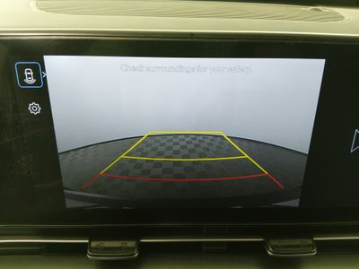 2025 Hyundai Kona — photo 16 view