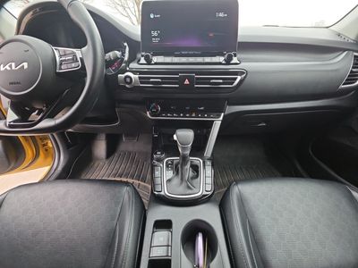 2022 Kia Seltos - Photo 13