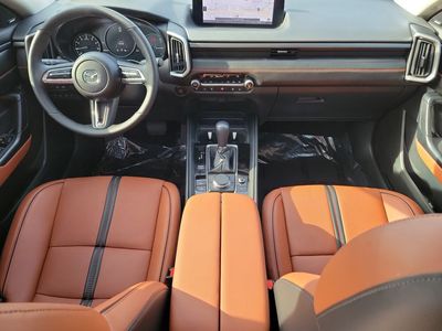 2025 Mazda CX-50 - Photo 17