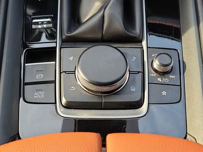 2025 Mazda CX-50 - Photo 35