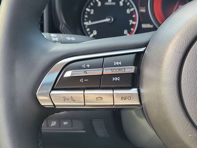2025 Mazda CX-50 - Photo 27