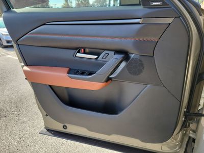 2025 Mazda CX-50 - Photo 23