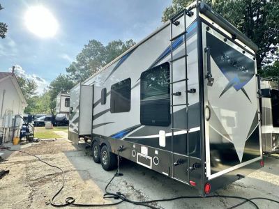 2021 Keystone Rv Fuzion M373 — photo 26 view