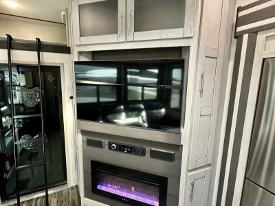 2021 Keystone Rv Fuzion M373 — photo 8 view