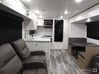 2026 Jayco Jay Flight SLX - Photo 6