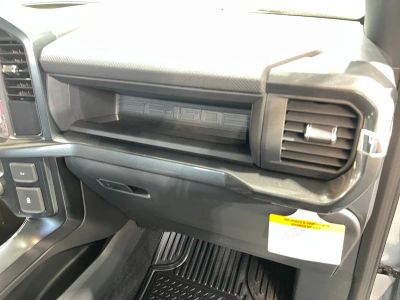 2026 Ford F-150 — photo 12 view
