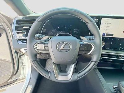 2026 Lexus RX — photo 41 view