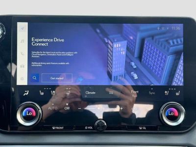 2026 Lexus RX — photo 34 view