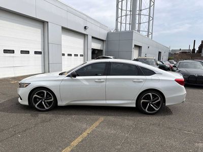 2022 Honda Accord - Photo 2