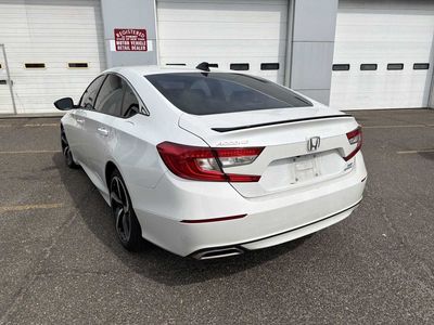 2022 Honda Accord - Photo 3