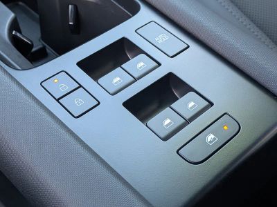 2024 Hyundai IONIQ 6 — photo 31 view