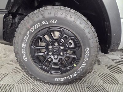 2026 Ram 1500 — photo 8 view