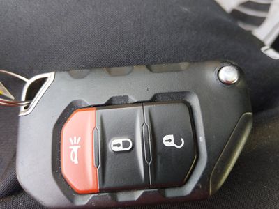2024 Jeep Wrangler - Photo 15