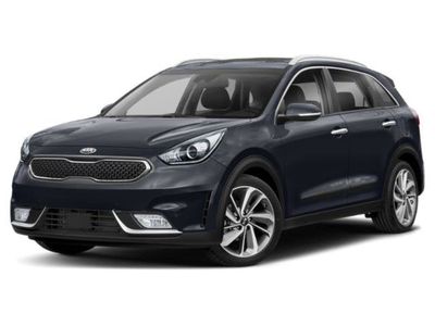 2018 Kia Niro EX in Platinum Graphite — front three-quarter view
