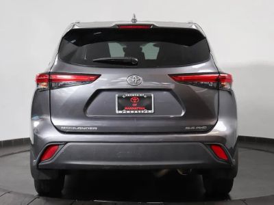 2023 Toyota Highlander - Photo 4