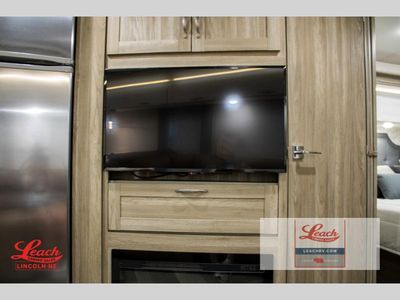 2023 Adventurer 35F - Photo 16