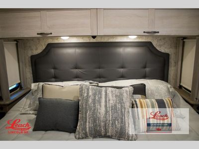 2023 Adventurer 35F - Photo 28