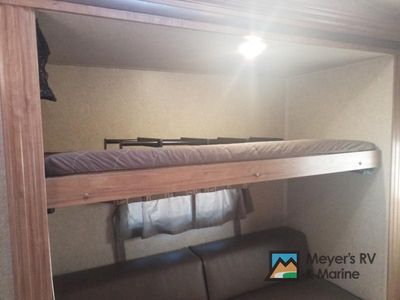 2016 Forest River RV Flagstaff Classic Super Lite - Photo 11