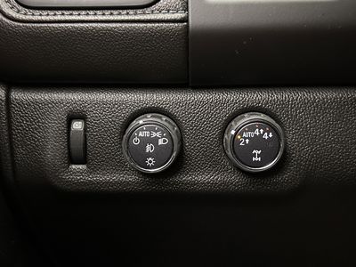 2018 GMC Canyon - Photo 19