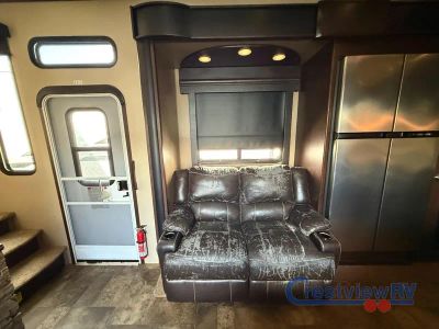 2016 Dutchmen RV Voltage - Photo 9