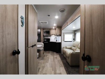 2023 Winnebago Industries Towables Minnie — photo 13 view