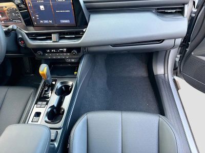 2026 Subaru Outback — photo 18 view