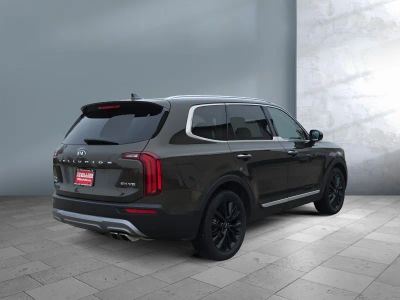 2021 Kia Telluride — engine compartment view