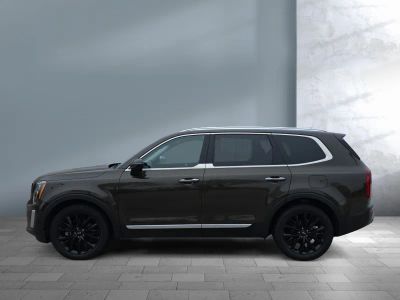 2021 Kia Telluride — rear three-quarter view