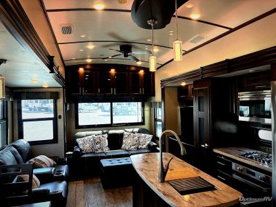2019 Jayco North Point — interior view