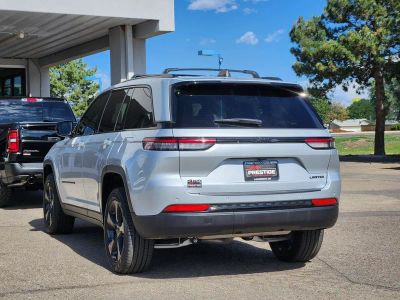 2025 Jeep Grand Cherokee — rear three-quarter view