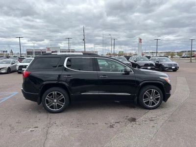 2019 GMC Acadia — interior view