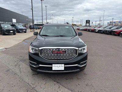 2019 GMC Acadia — side profile view
