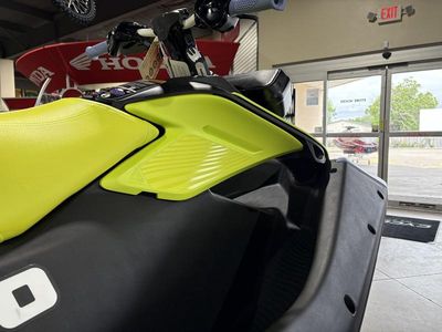 2024 Sea-Doo Spark Trixx for 3 Rotax 900 ACE - 90 iBR and Audio - Photo 14