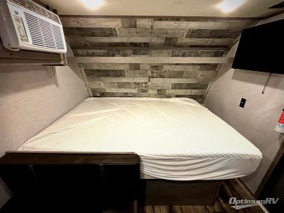 2022 Dutchmen Coleman — photo 7 view