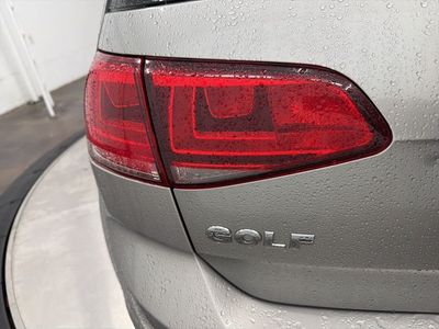 2015 Volkswagen Golf - Photo 11