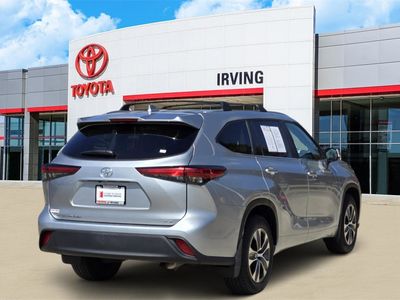 2023 Toyota Highlander - Photo 4