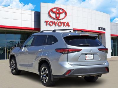 2023 Toyota Highlander - Photo 3