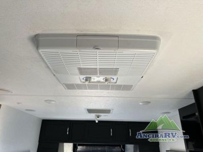 2022 Coachmen RV Freedom Express Ultra Lite - Photo 13