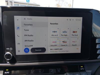 2025 Toyota Camry — photo 21 view