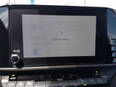 2025 Toyota Camry — photo 20 view