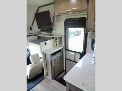 2020 Dynamax Isata 5 — photo 36 view