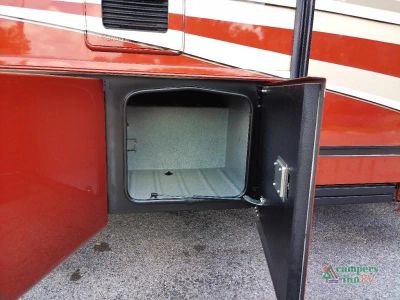 2020 Dynamax Isata 5 — photo 10 view
