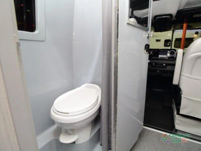 2025 Grech RV Turismo-ion AWD — photo 19 view