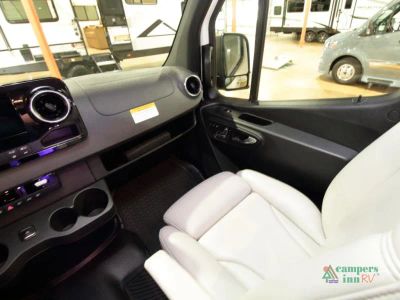 2025 Grech RV Turismo-ion AWD — photo 29 view