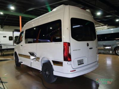 2025 Grech RV Turismo-ion AWD — photo 35 view